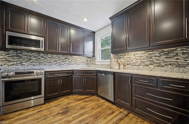 114 Maxwell AVE, Portsmouth, VA 23702