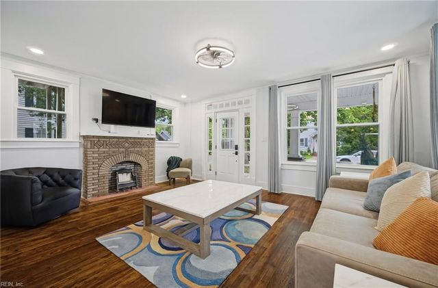 114 Maxwell AVE, Portsmouth, VA 23702