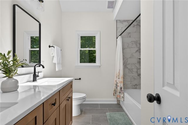 1413 Walton Bluff Ter, Midlothian, VA 23114