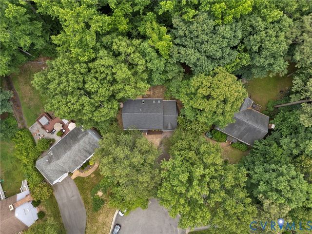 1413 Walton Bluff Ter, Midlothian, VA 23114