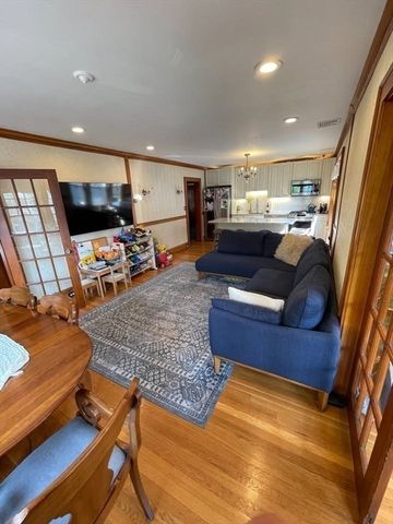 22 Bayard St, Boston, MA 02134