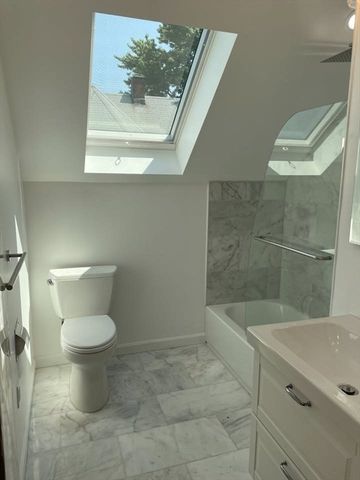 22 Bayard St, Boston, MA 02134