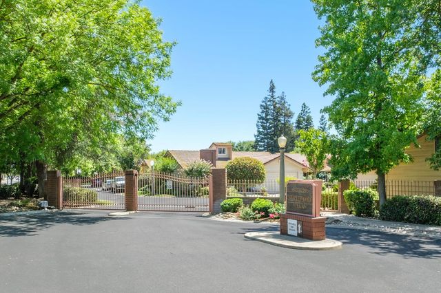 6185 N West Avenue, Fresno, CA 93711