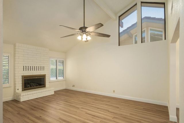 6185 N West Avenue, Fresno, CA 93711