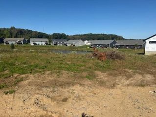 5052 Timber Bluff Drive, Eau Claire, WI 54701