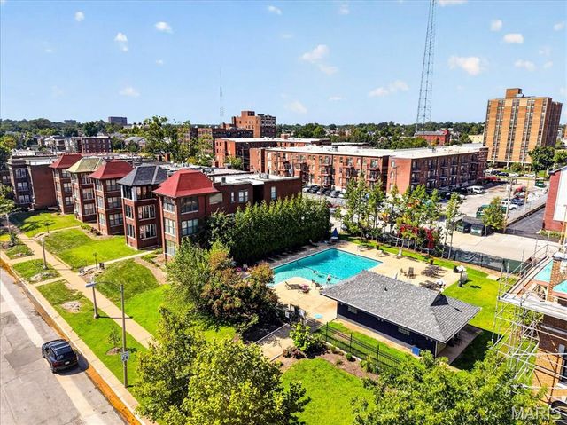 5653 Waterman Boulevard 1S, St Louis, MO 63112