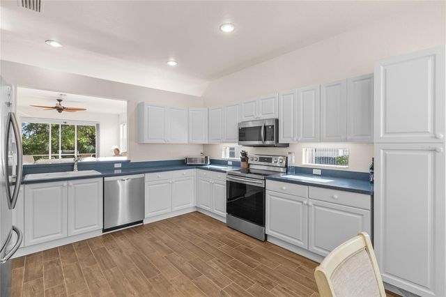 1937 SCARLETT AVENUE, North Port, FL 34289