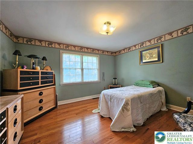 881 Gove Road, Bushkill Twp, PA 18064