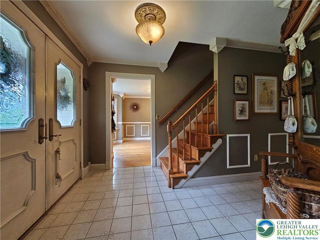 881 Gove Road, Bushkill Twp, PA 18064