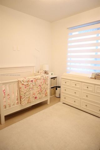 8201 NW 41st St D-402, Doral, FL 33166
