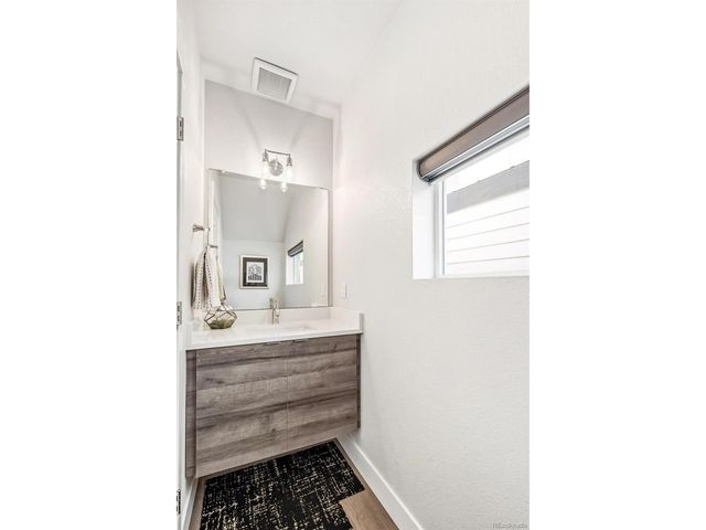 6275 King Ct, Denver, CO 80221