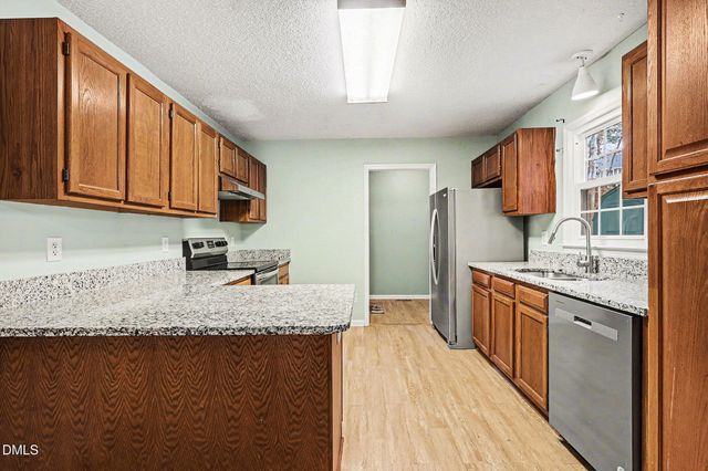 809 Tacy Place, Wake Forest, NC 27587