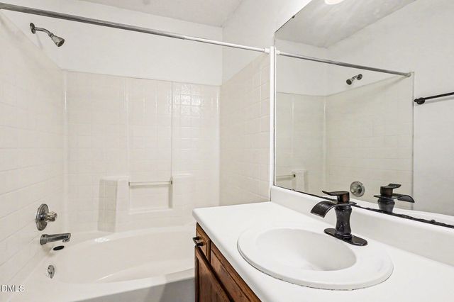 809 Tacy Place, Wake Forest, NC 27587