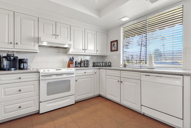 47 Juan Carlos Drive, Rancho Mirage, CA 92270