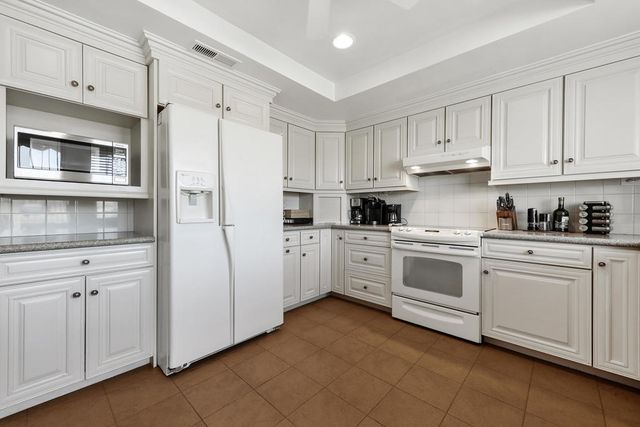 47 Juan Carlos Drive, Rancho Mirage, CA 92270