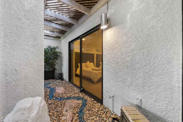 47 Juan Carlos Drive, Rancho Mirage, CA 92270