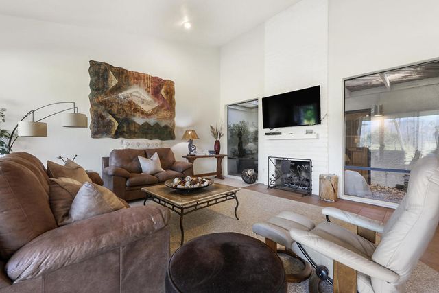 47 Juan Carlos Drive, Rancho Mirage, CA 92270