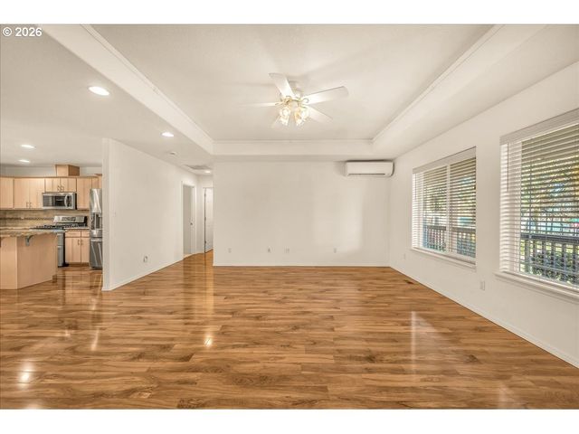 2225 First St, Columbia City, OR 97018