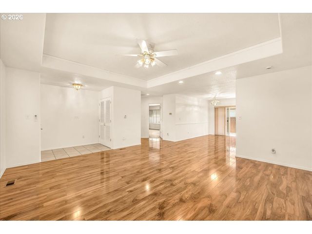 2225 First St, Columbia City, OR 97018