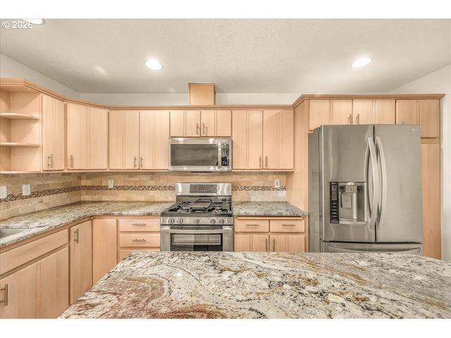 2225 First St, Columbia City, OR 97018