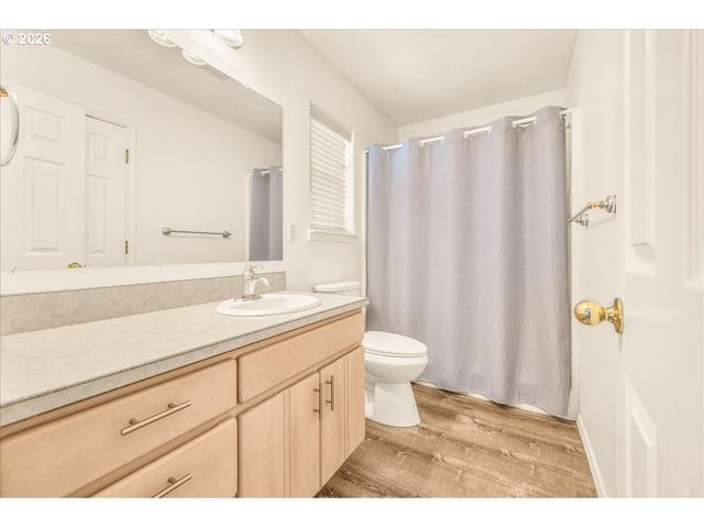 2225 First St, Columbia City, OR 97018