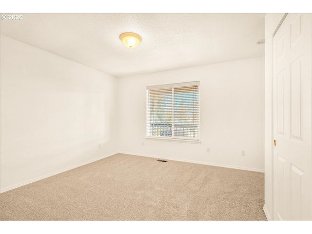 2225 First St, Columbia City, OR 97018