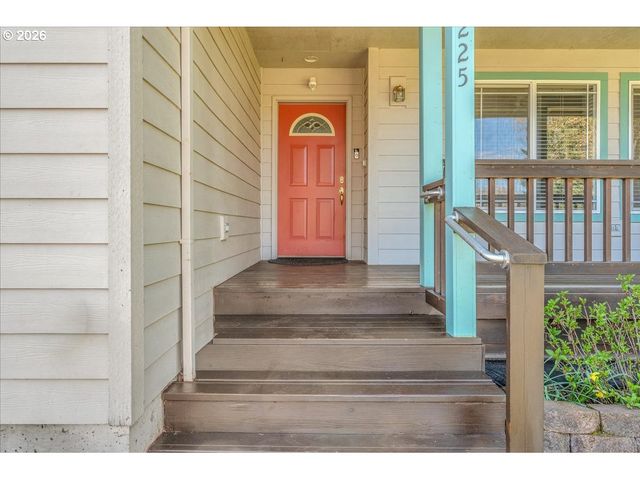 2225 First St, Columbia City, OR 97018