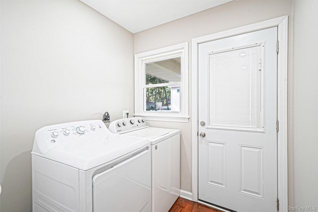 132 Smith Avenue, Holbrook, NY 11741