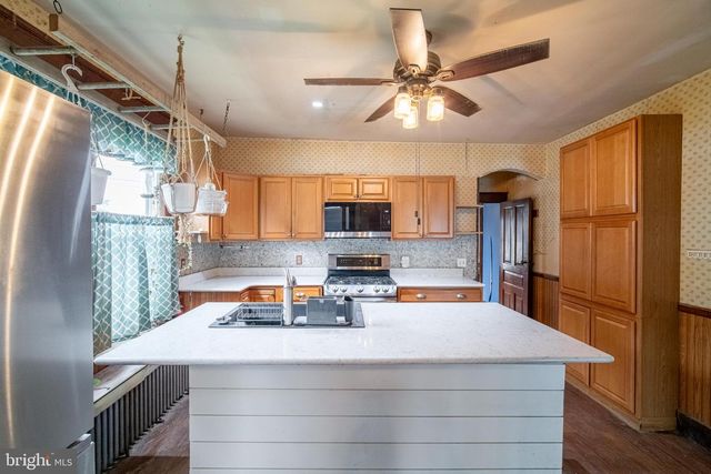 22 S MAIN ST, Wrightsville, PA 17368