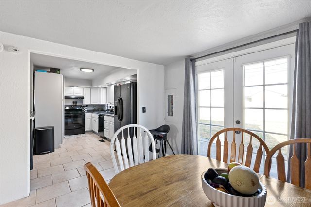 2417 W Texas Street, Moses Lake, WA 98837