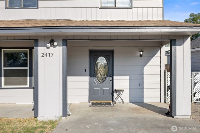 2417 W Texas Street, Moses Lake, WA 98837