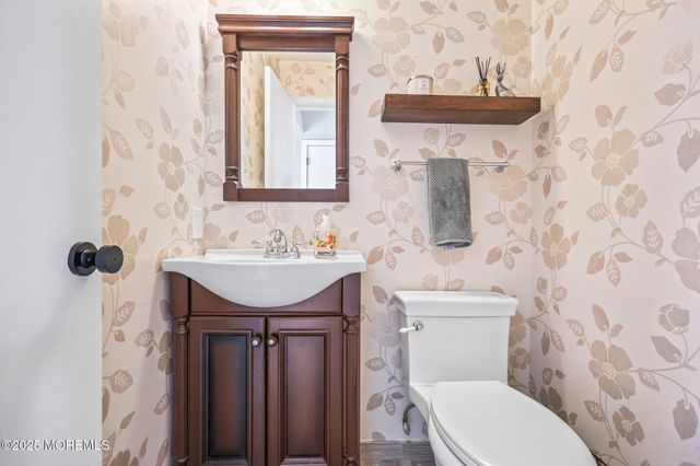 25 Cliffwood Drive, Neptune Township, NJ 07753