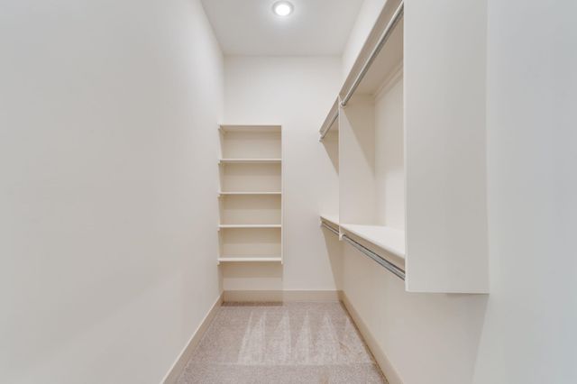 5591 Wandering Way, Maize, KS 67101