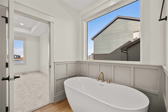 1335 NW Yorktown Drive, Waukee, IA 50263