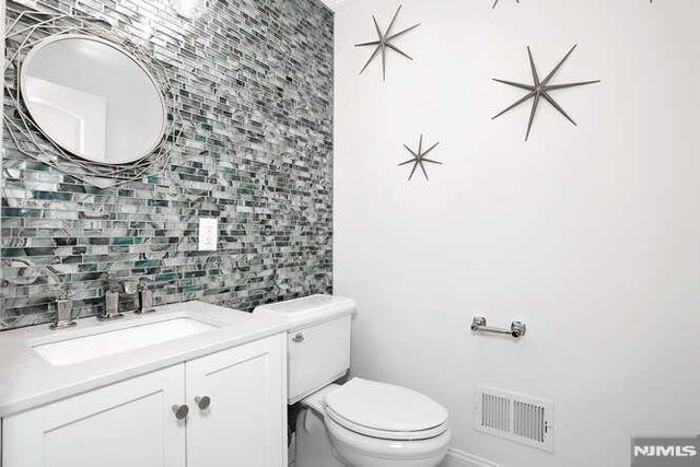 88 Alberta Drive, Saddle Brook, NJ 07663