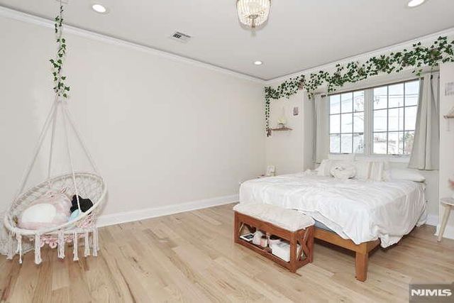 88 Alberta Drive, Saddle Brook, NJ 07663