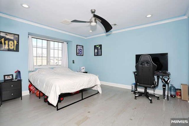 88 Alberta Drive, Saddle Brook, NJ 07663