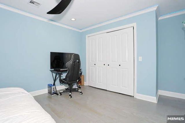 88 Alberta Drive, Saddle Brook, NJ 07663