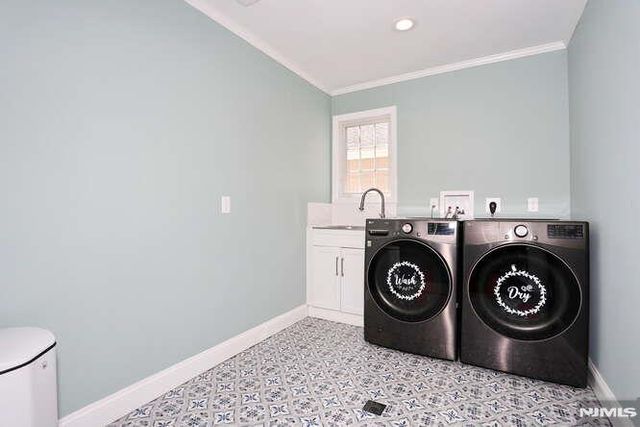 88 Alberta Drive, Saddle Brook, NJ 07663