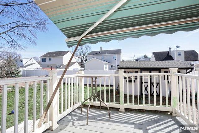 88 Alberta Drive, Saddle Brook, NJ 07663