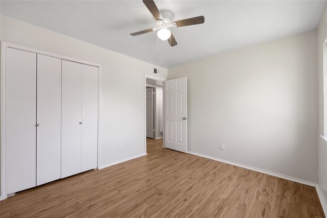 6706 Greenspring Drive, Arlington, TX 76016