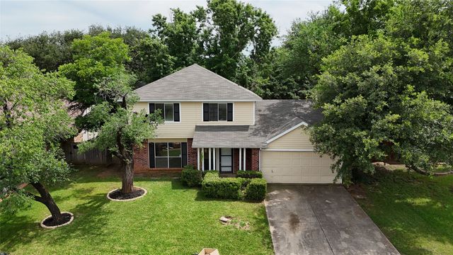 6706 Greenspring Drive, Arlington, TX 76016