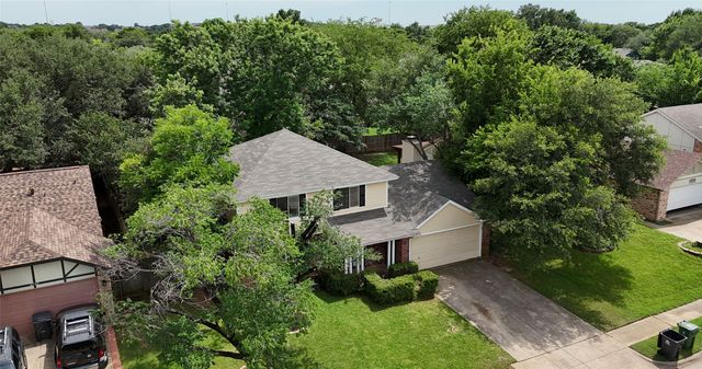 6706 Greenspring Drive, Arlington, TX 76016