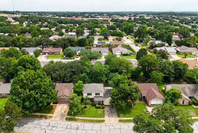 6706 Greenspring Drive, Arlington, TX 76016