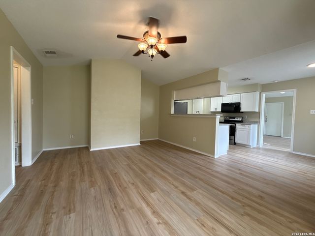 14523 WADDESDON BLF, San Antonio, TX 78233