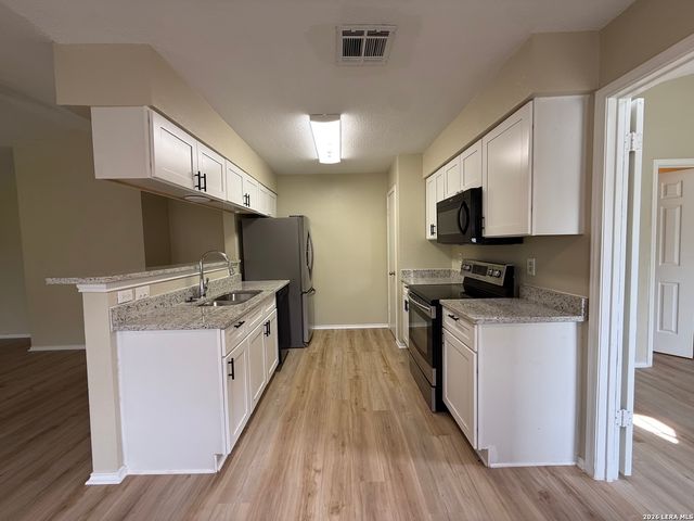 14523 WADDESDON BLF, San Antonio, TX 78233
