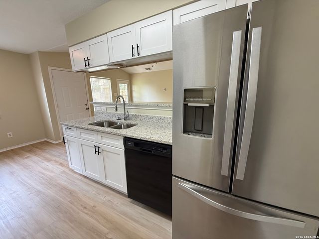 14523 WADDESDON BLF, San Antonio, TX 78233