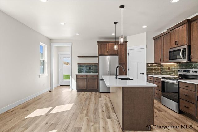 7849 WILDERNESS TRL, Cheyenne, WY 82001