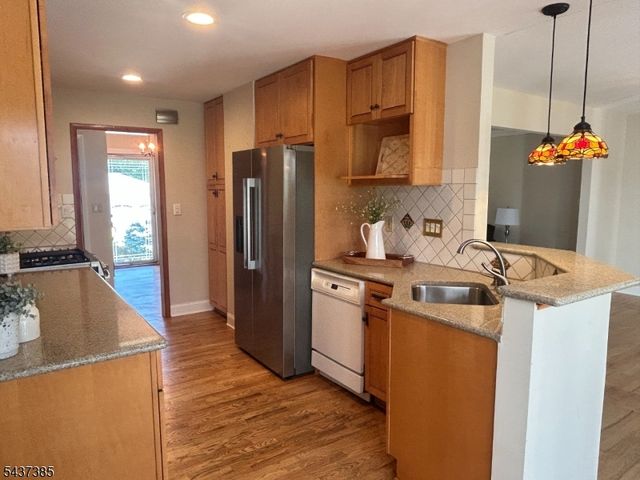 1591 Brookside Rd, Mountainside Boro, NJ 07092