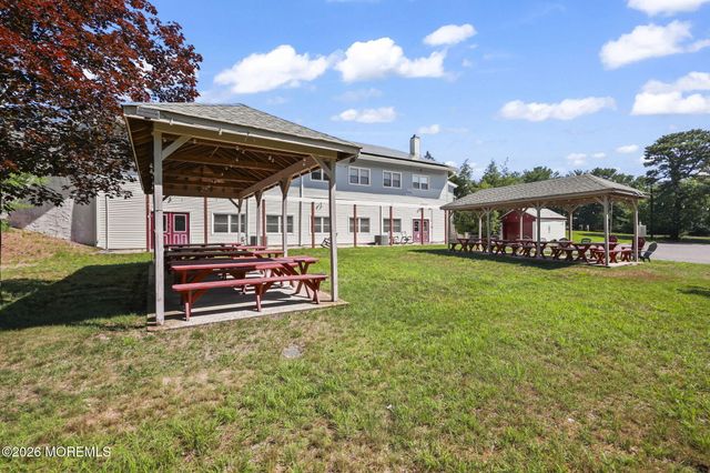 23 Basset Drive, Toms River, NJ 08757
